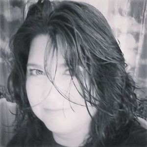 Meet your Posher, Carla